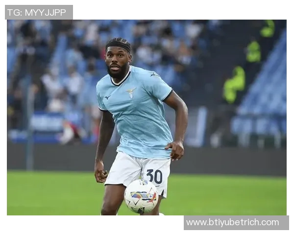 英媒称拉齐奥门将曼达斯或冬窗转会费用在1000万至1200万镑之间