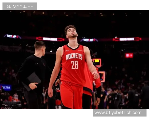 申京生涯第11场比赛创佳绩30分10板5助仅次于哈登和大梦成为队史第三多