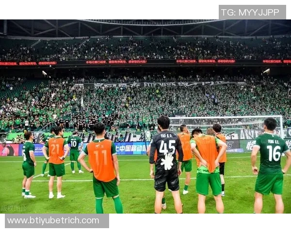 北京国安首发阵容揭晓决战足协杯决赛共赴荣耀之路一起加油！