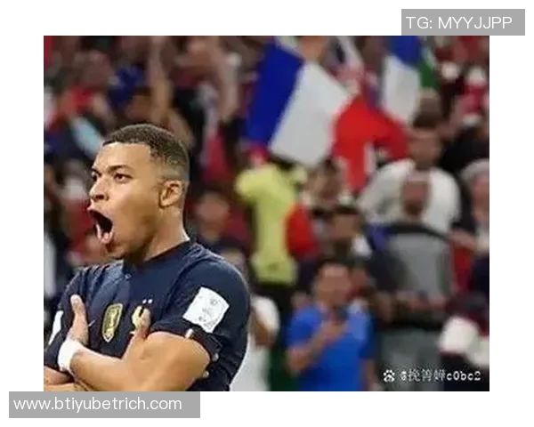 再战一届世界杯梅西C罗奥乔亚成现役五届球员的传奇代表